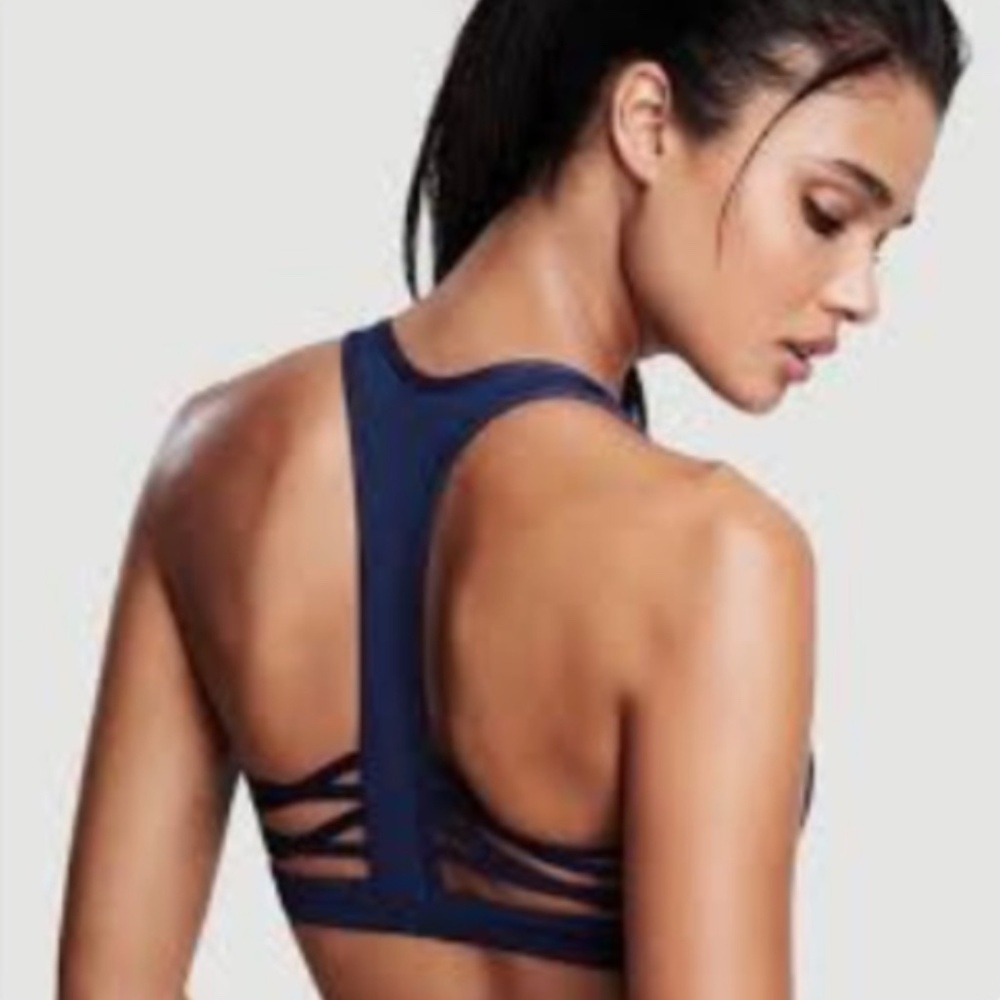L | NWOT Navy Strappy Sports Bra